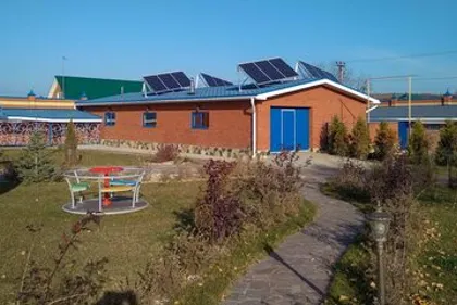 Гибридная ветро-солнечная электростанция 5кВт с газовым генератором