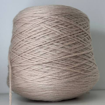 HOBBIT - Pecci Filati; 90% меринос, 10% п/а; 150м/100гр; col. 37327, цвет: пудровый розовый