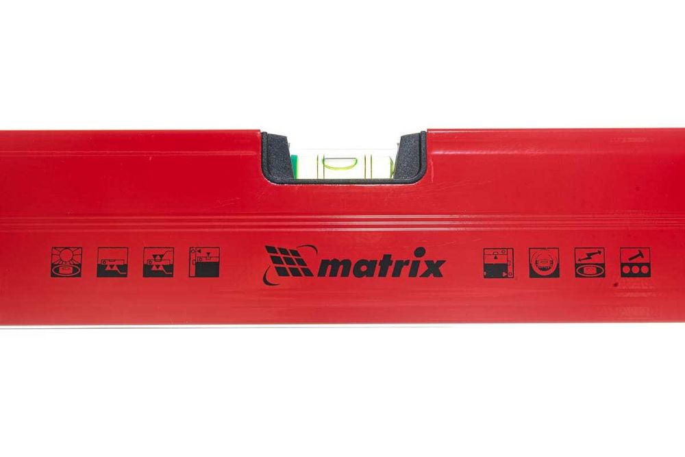 34715 Уровень алюминиевый магнитный, 1500мм, фрезерованный, 3 глазка (1 зеркальный), усиленный/ Matrix