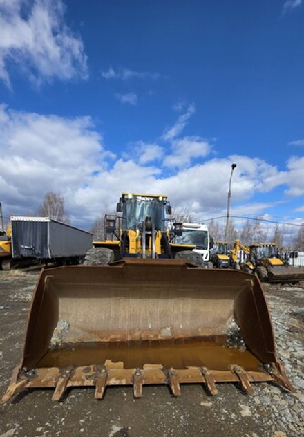 SANY SW* Фронтальный погрузчик SW966K1 (Дизельный, 9,7 л, 242 л.с., АТ)