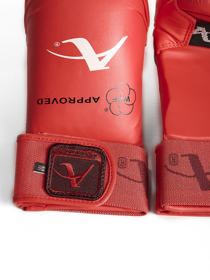 Перчатки накладки для каратэ ARAWAZA красные (одобрено для соревнований)