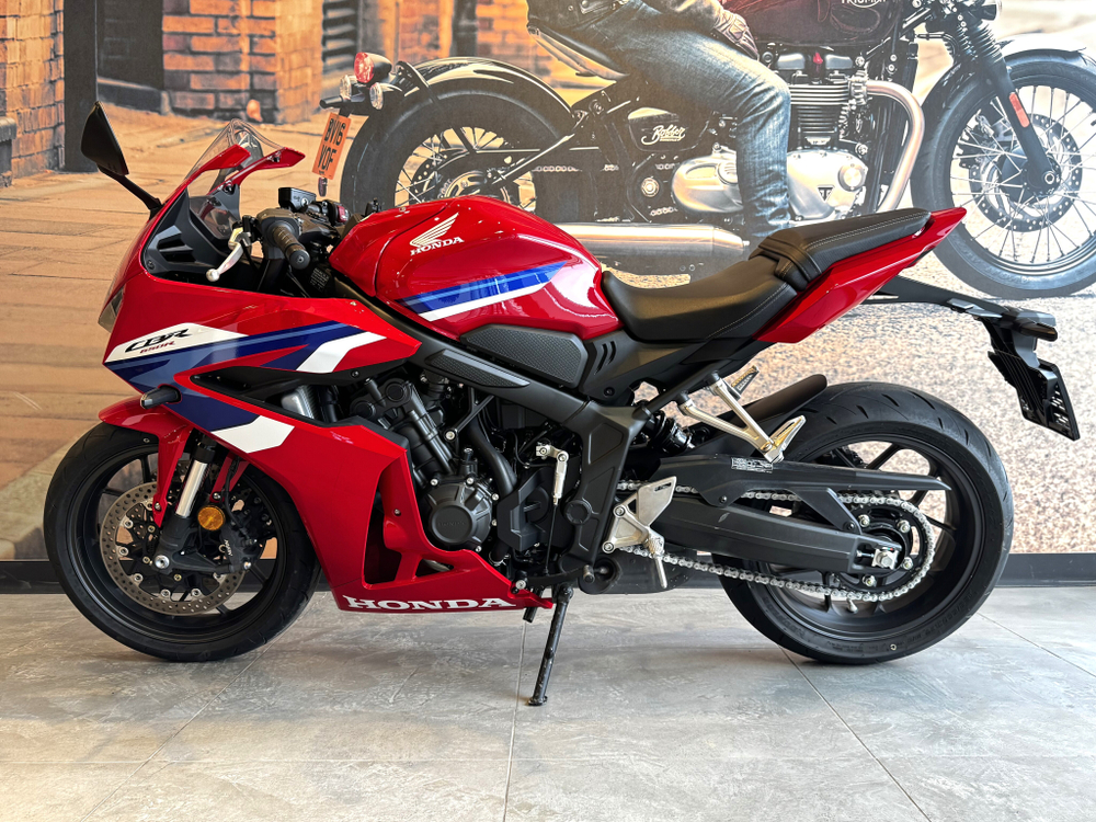 Honda CBR 650R, 2024