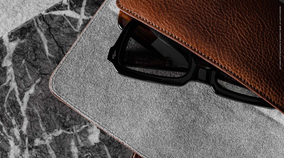 Hard Graft Pillow Eyewear Classic — чехол для очков