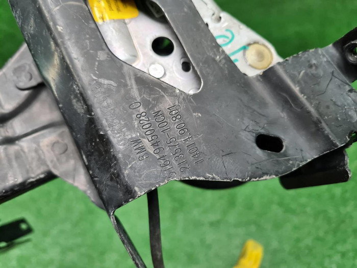 Кронштейн фары правый BMW 3er G20 (2018-н.в.)