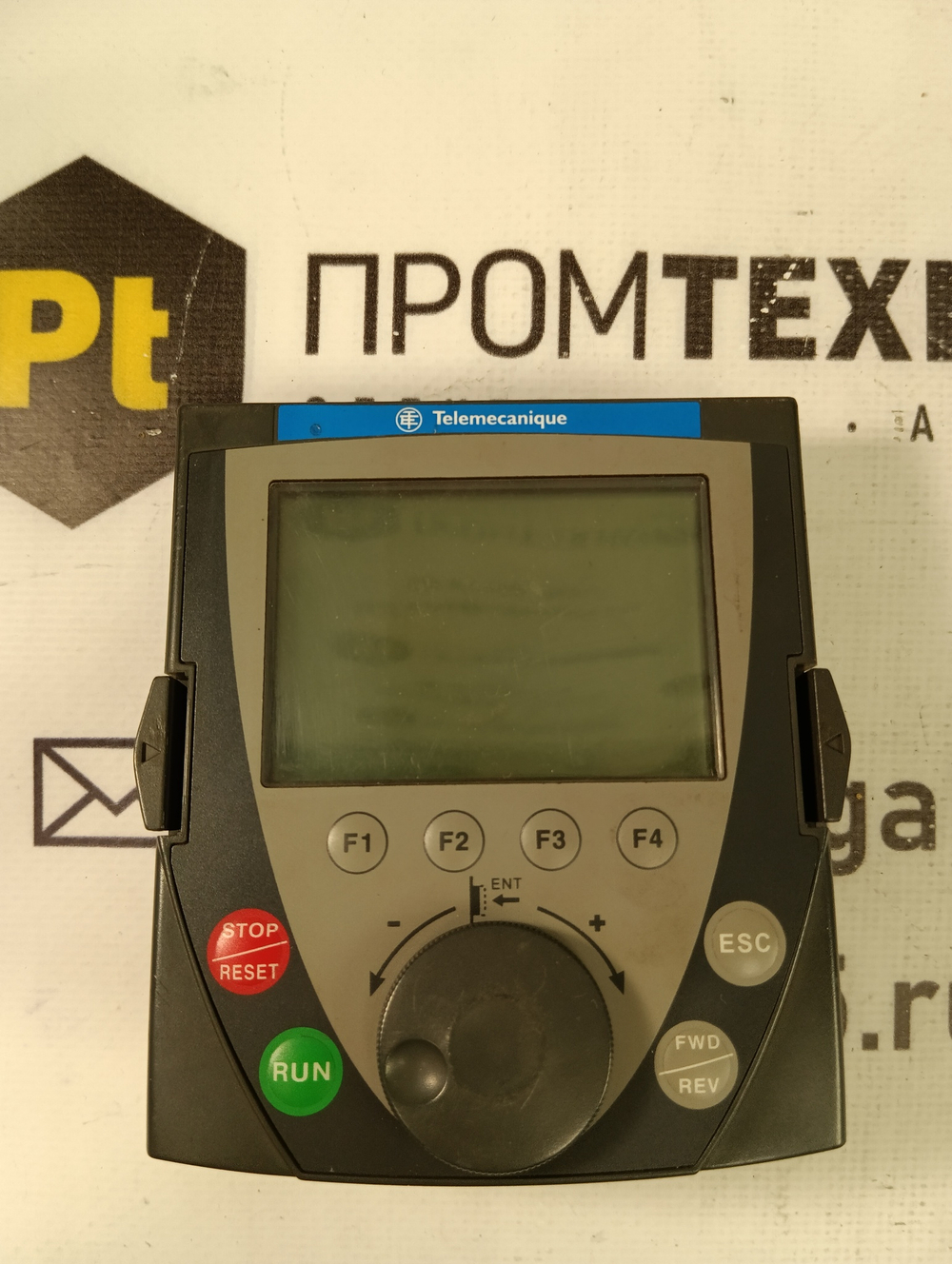 Telemecanique VW3A1101 б/у