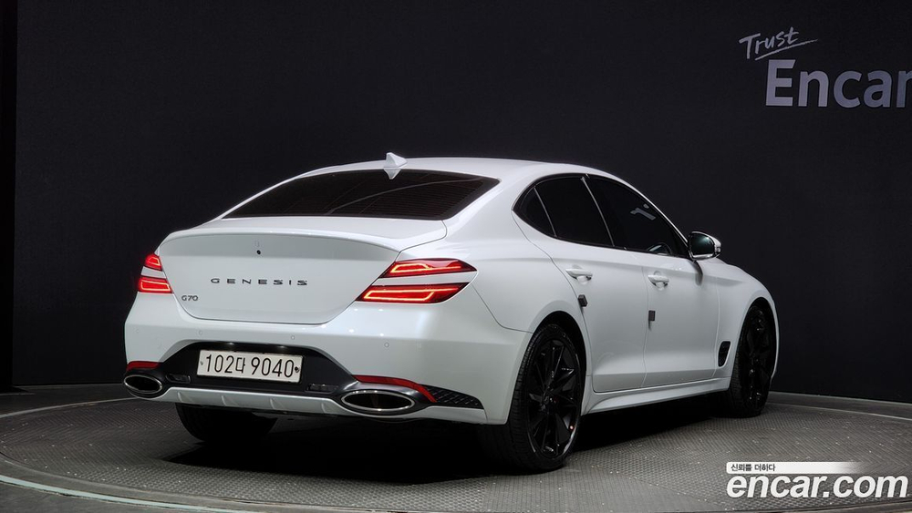 Genesis The New G70 Бензин 2.0T 2WD (01.2023)
