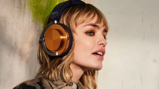 Наушники Dyson OnTrac™ (черный никель/алюминий с ЧПУ)