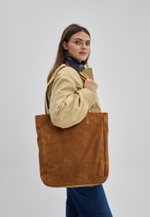 сумка шоппер коричневый на молнии замша