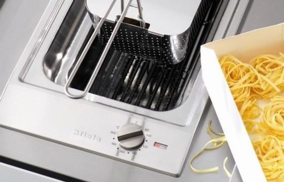 Фритюрница Miele CS 1411 F