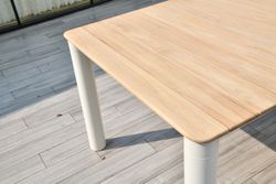 "Прага" обеденный стол с тиковой столешницей и алюминиевым каркасом