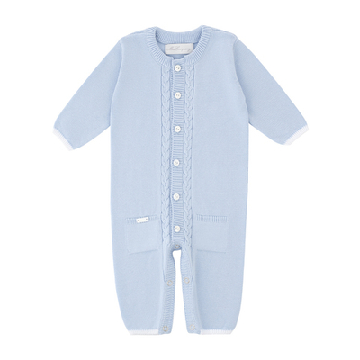 Подарочный набор на выписку из хлопка: конверт, комбинезон с косами, шапочка и пинетки (Голубой/Белый)