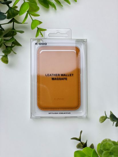 Кожаный чехол - бумажник K-DOO LEATHER WALLET MagSafe коричневый
