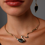 Колье лист красный