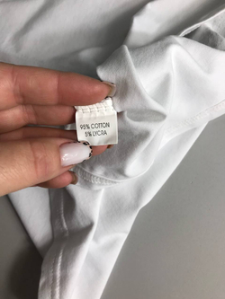 Футболка с котиком из бисера, визуально на 42-44 размер