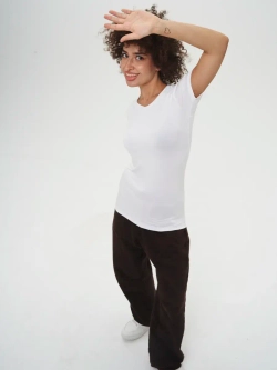 Футболка облегающая однотонная