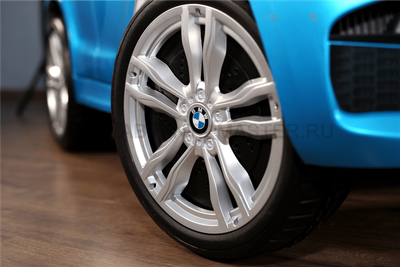 Детский двухместный электромобиль "BMW X6M" JJ2199 12V