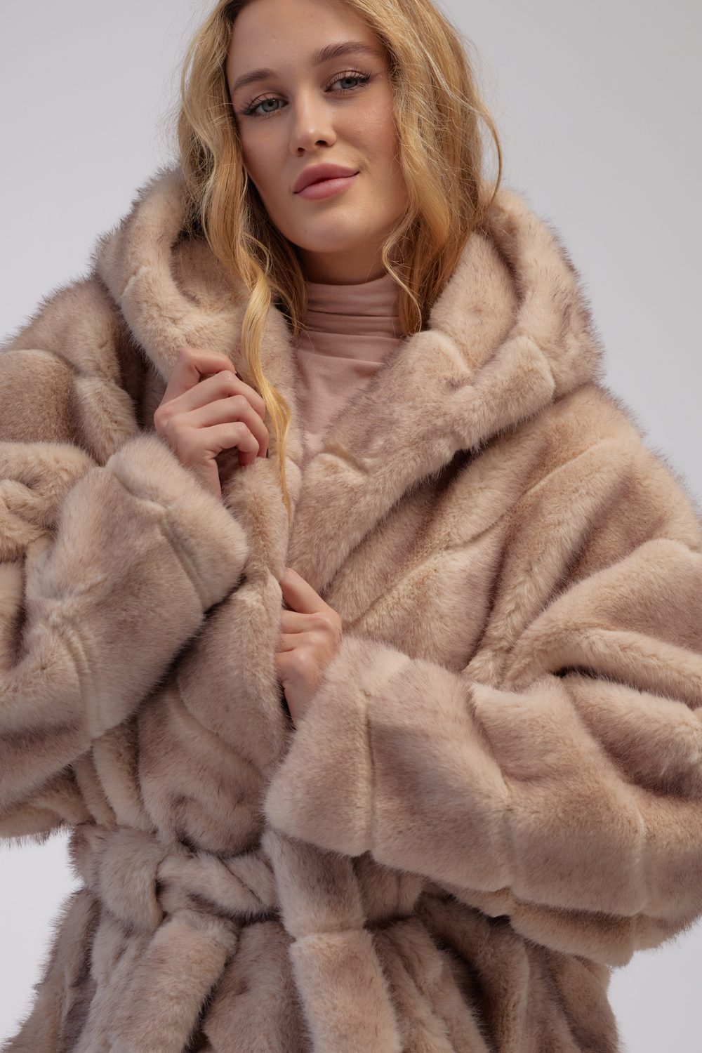 Шуба Lea Lab экомех