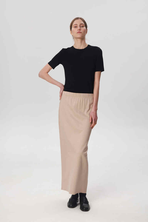 Топ из плотного трикотажа, черный