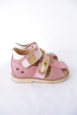 Сандалии Tapiboo практичные 25 размер