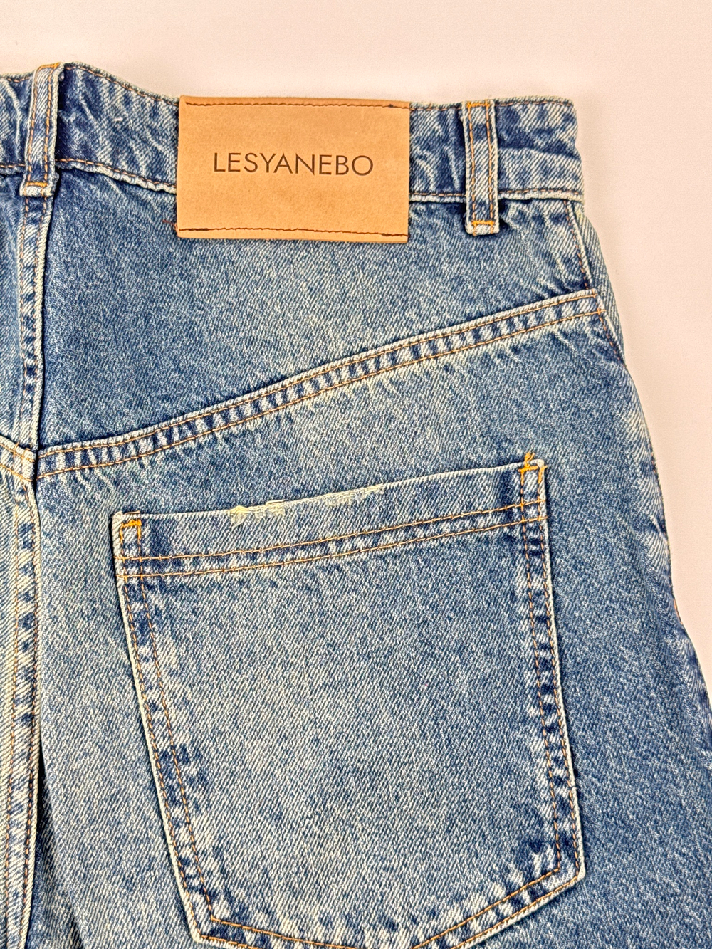 Джинсы Lesyanebo