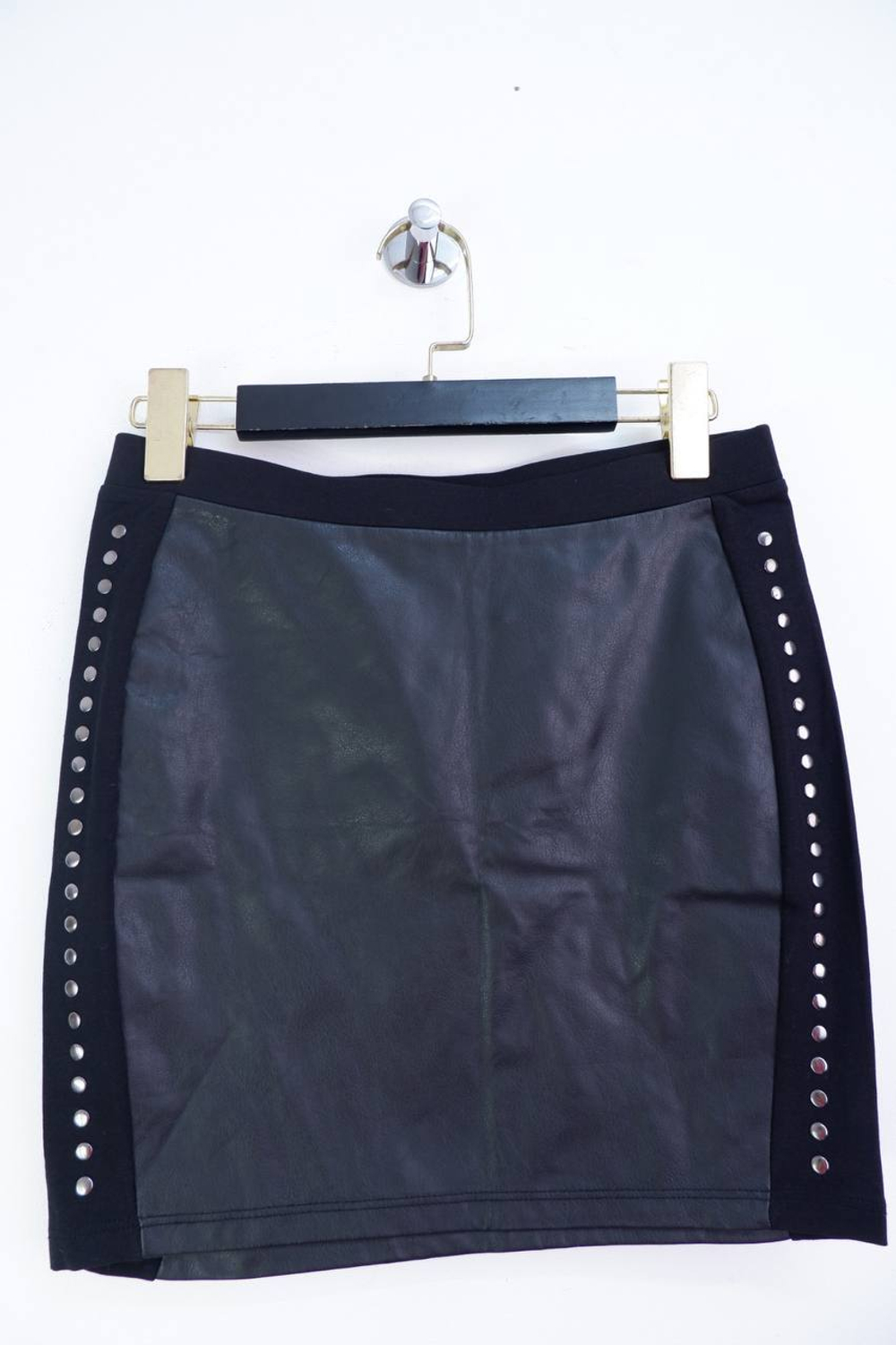 Юбка GINA для дерзкого образа 40 размер