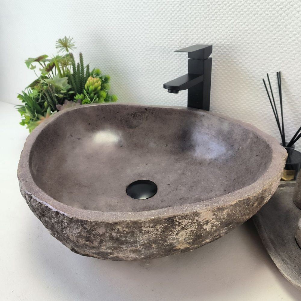 Раковина из речного камня RS-63421 (54*45*15) 0123