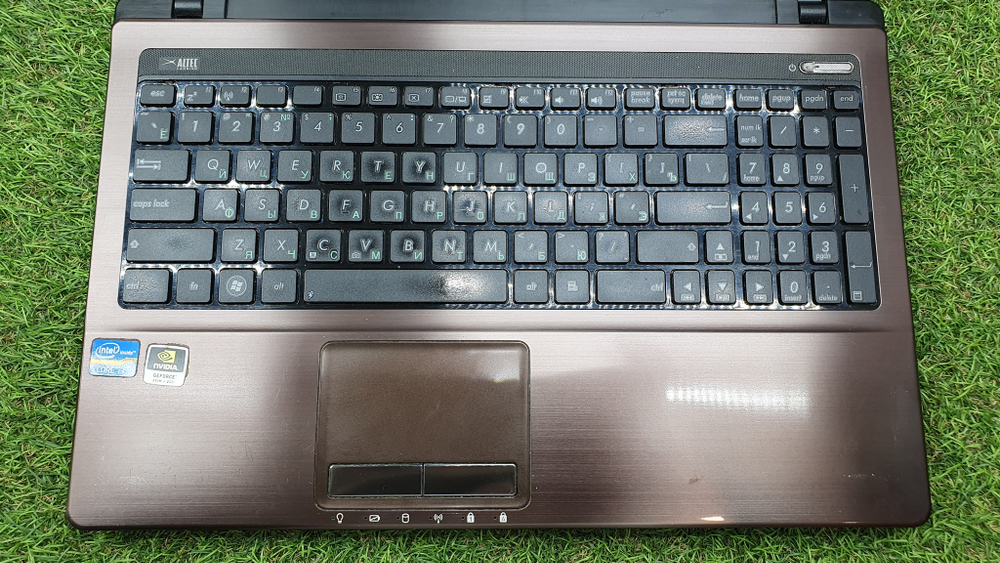 Игровой ASUS i3/4 Gb/610M 2 Gb