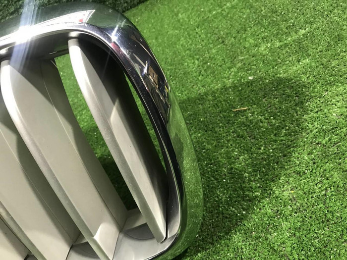 Решетка радиатора правая BMW X5 F15 X6 F16 (13-18)