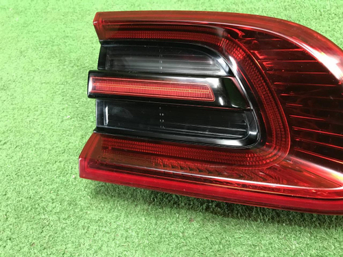 Фонарь левый внутренний Porsche Macan 95b (14-18)