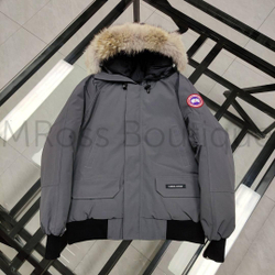 Куртка Canada Goose Chilliwack серого цвета