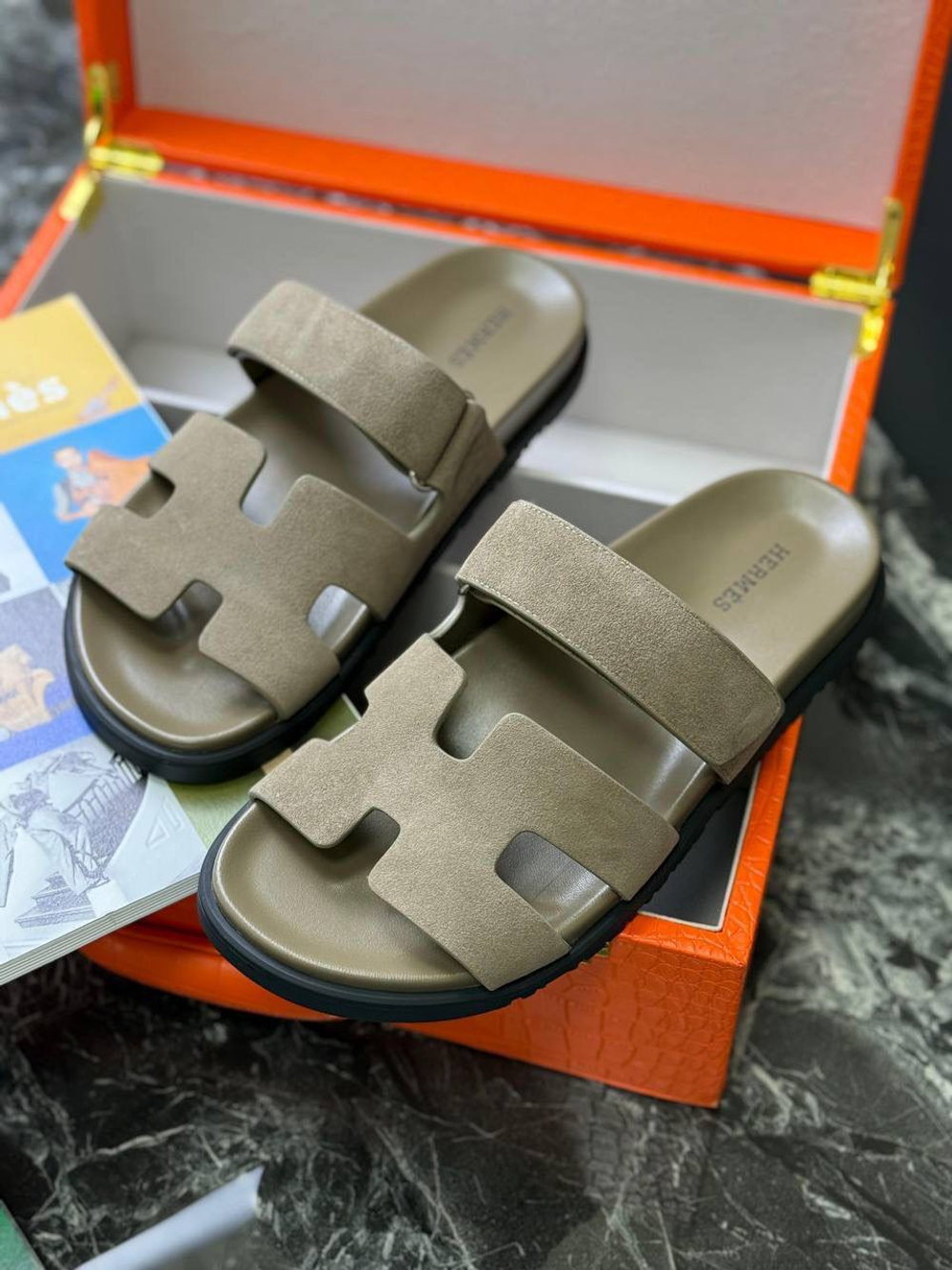 Шлепанцы Hermes