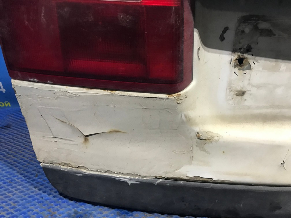 Дверь пятая TOYOTA CALDINA 1996
