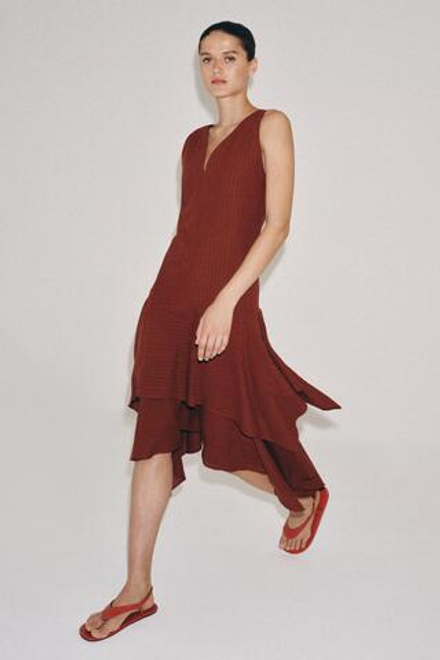 ZARA АСИММЕТРИЧНОЕ ПЛАТЬЕ В ПОЛОСКУ — ZW COLLECTION, ТЕМНЫЙ ЧЕРЕПИЧНЫЙ