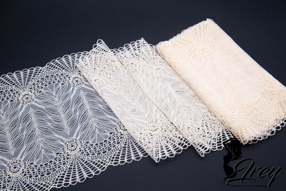 03-156 Кружево эластичное 21 см, кремовый