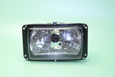 Фара основная КамАЗ, МАЗ, УАЗ-3160 квадратная, гладкое стекло /36.3775,ФГ013/