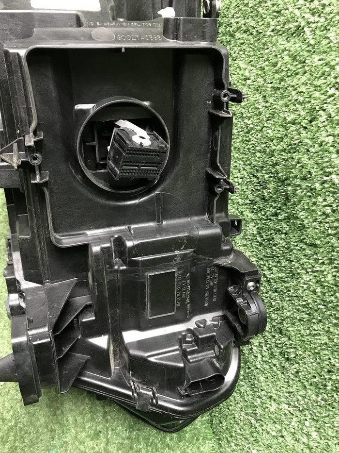 Фара левая BMW X5 G05 X6 G06 (2018-2023) Laser