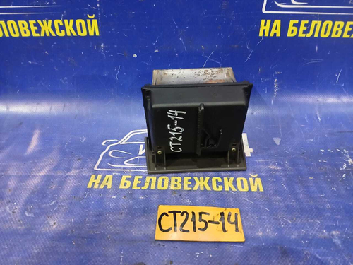 Пепельница TOYOTA CORONA PREMIO 1996