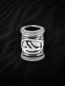 Фотография руны Феху в виде шарма из серебра для браслета или шнура скандинавский талисман оберег