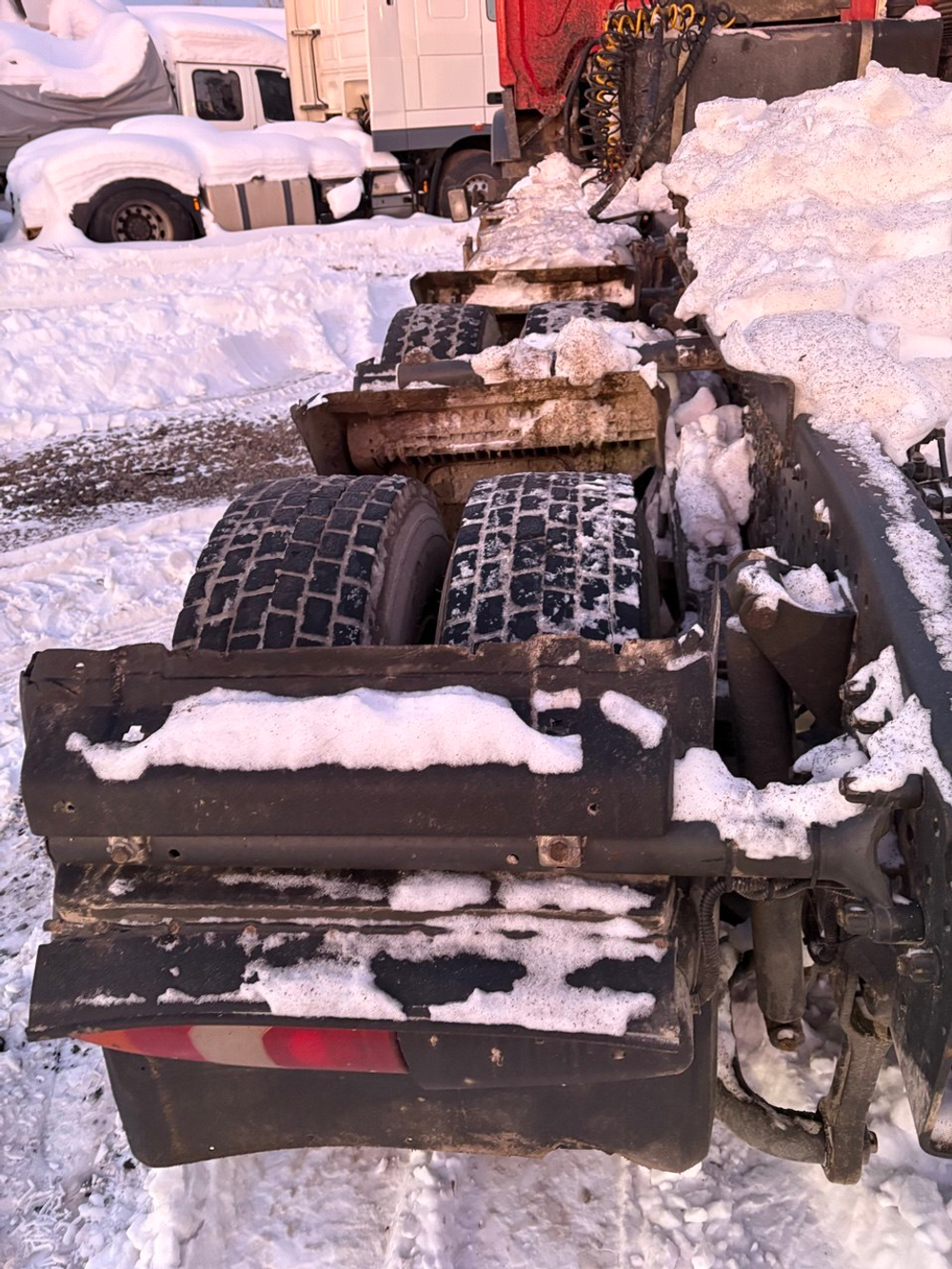Mercedes-Benz AROCS 6x4 Седельный тягач 3348S AT (Дизельный, 12,8 л, 476 л.с., АТ)