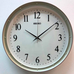 Настенные часы Seiko QXA378ZN