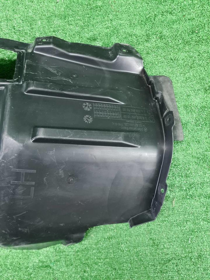 Подкрылок передний левый Mercedes E W238 (2016-2021)