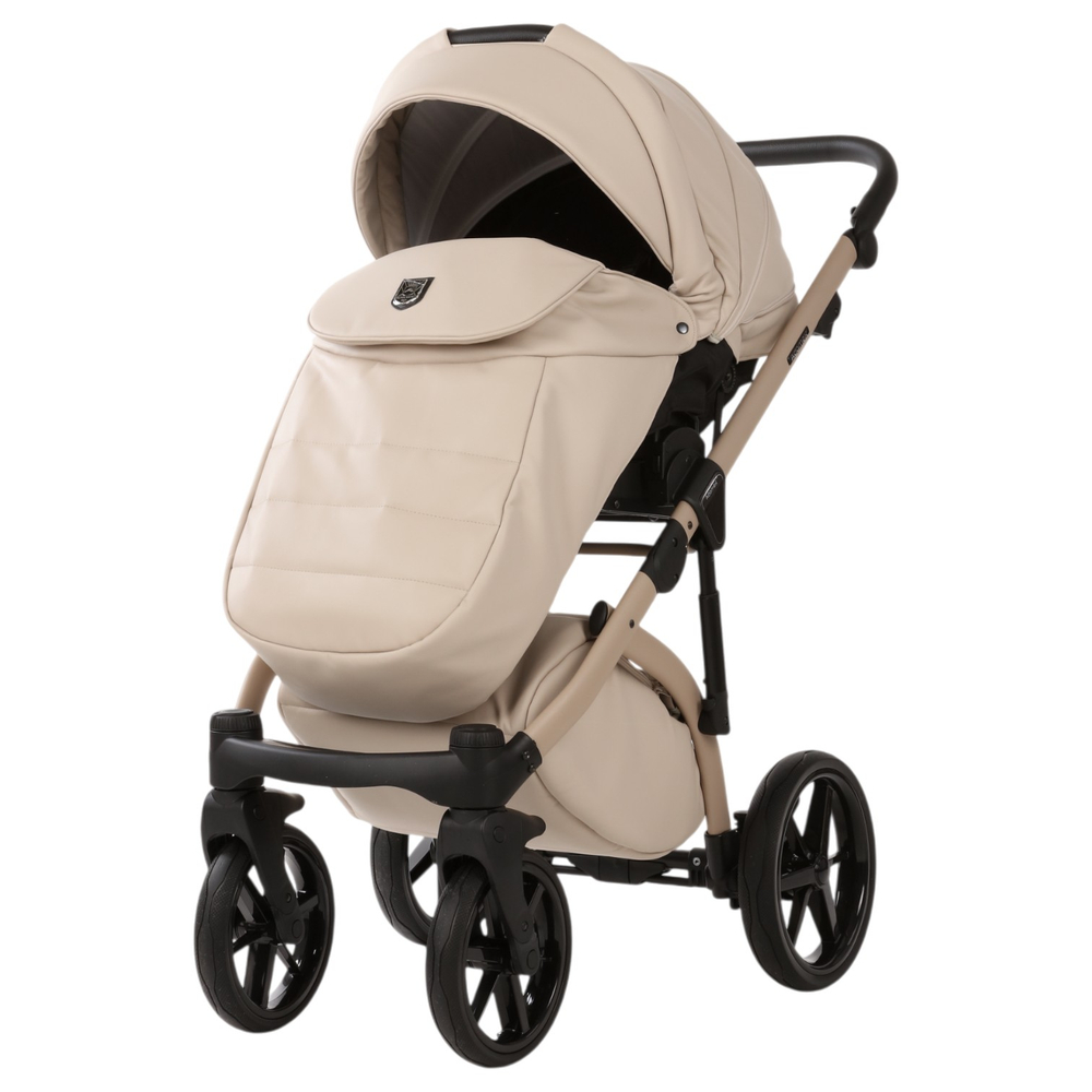 Коляска 3 в 1 Adamex Chantal Pro Natura