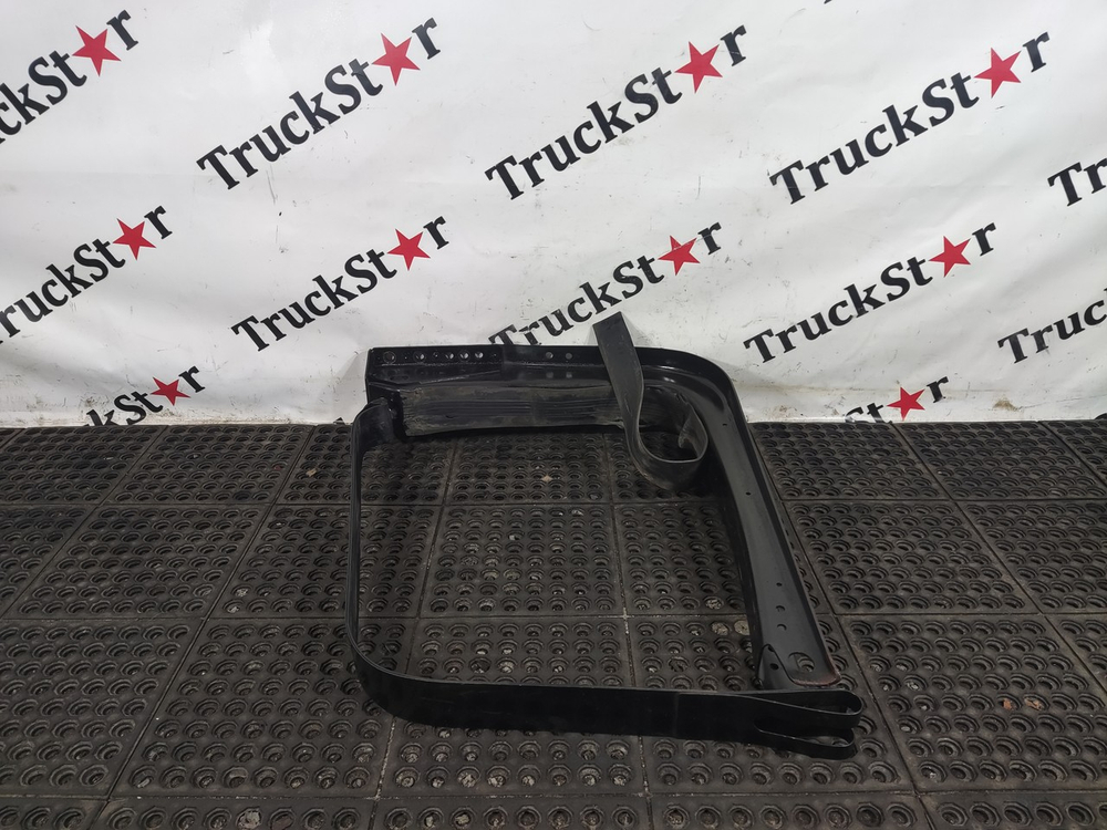 Кронштейн топливного бака 2023г