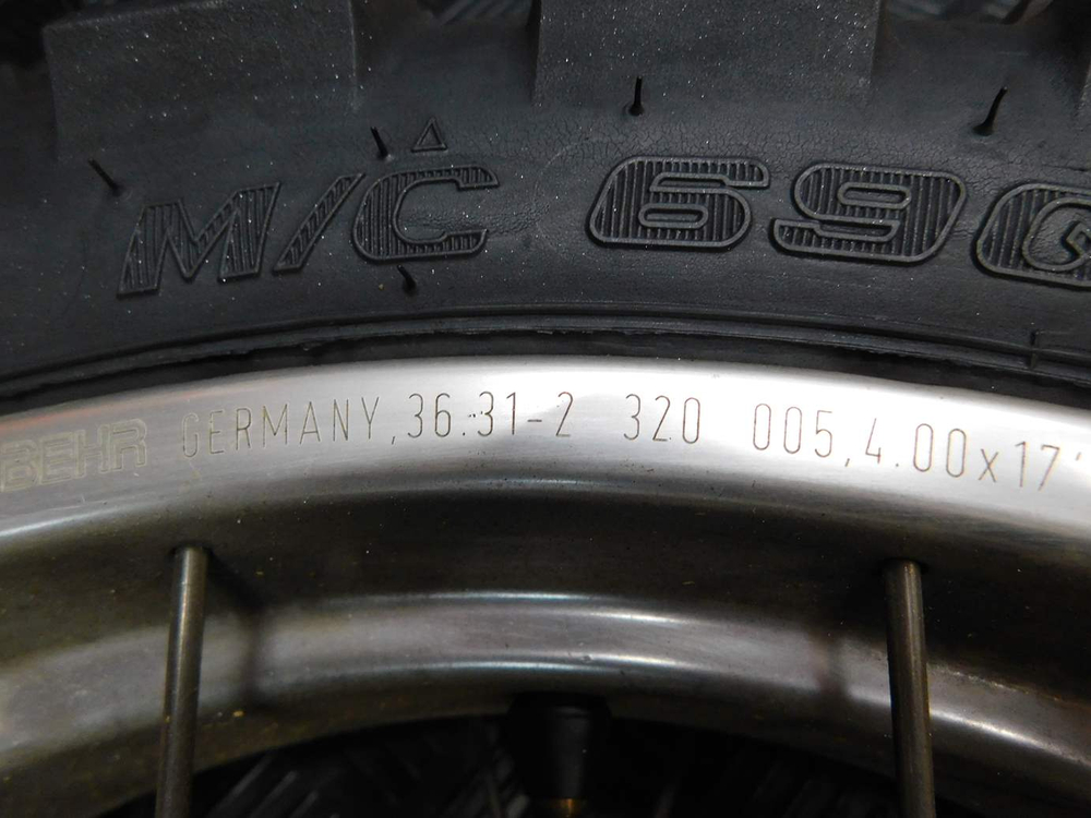 Колесо заднее BMW R1200GS 2005