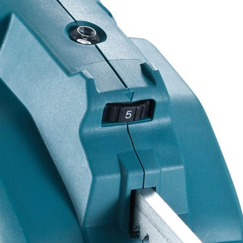 Пистолет для герметика MAKITA DCG 180 RYE DCG180RYE