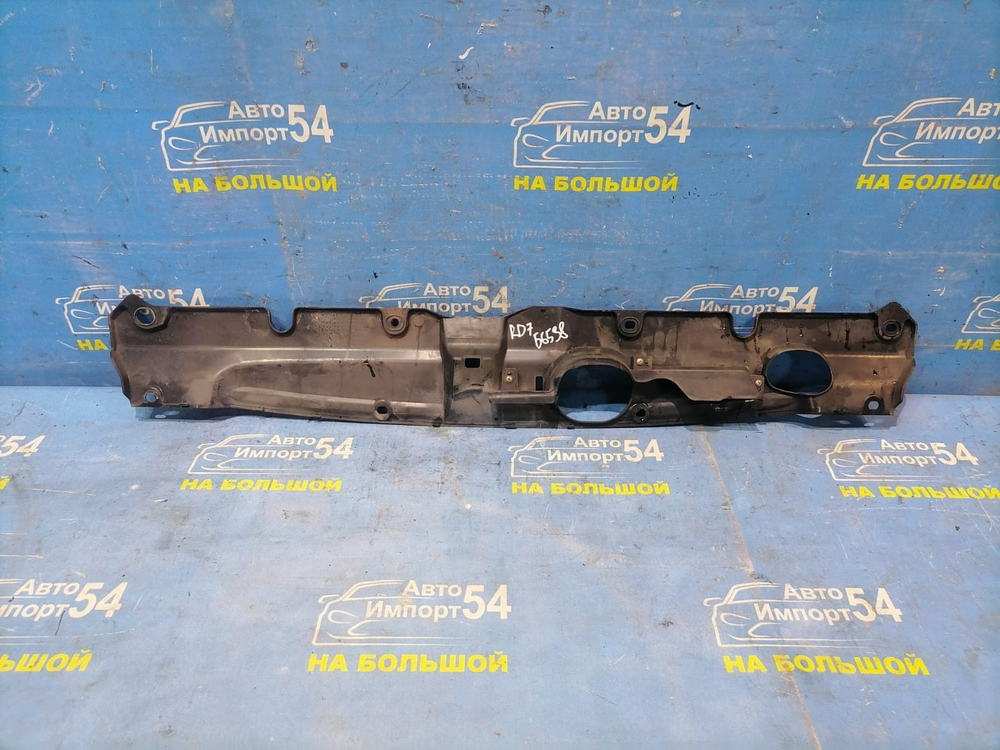 Накладка на рамку радиатора Honda CRV 2004-2006