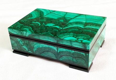 Шкатулка из малахита 12-8-4.5 см