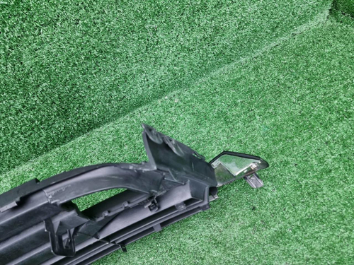 Решетка переднего бампера Lexus RX 4 (2015-2019)