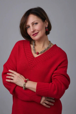 Колье Византия биколор:золото и графит с красным плоским жемчугом Майорка