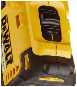 Аккумуляторная дрель-шуруповерт DeWALT DCD778D2T-QW